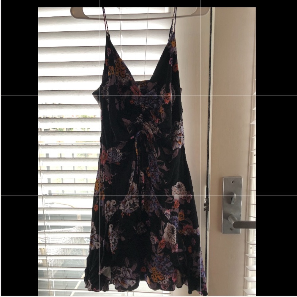 Free people black floral dress L
